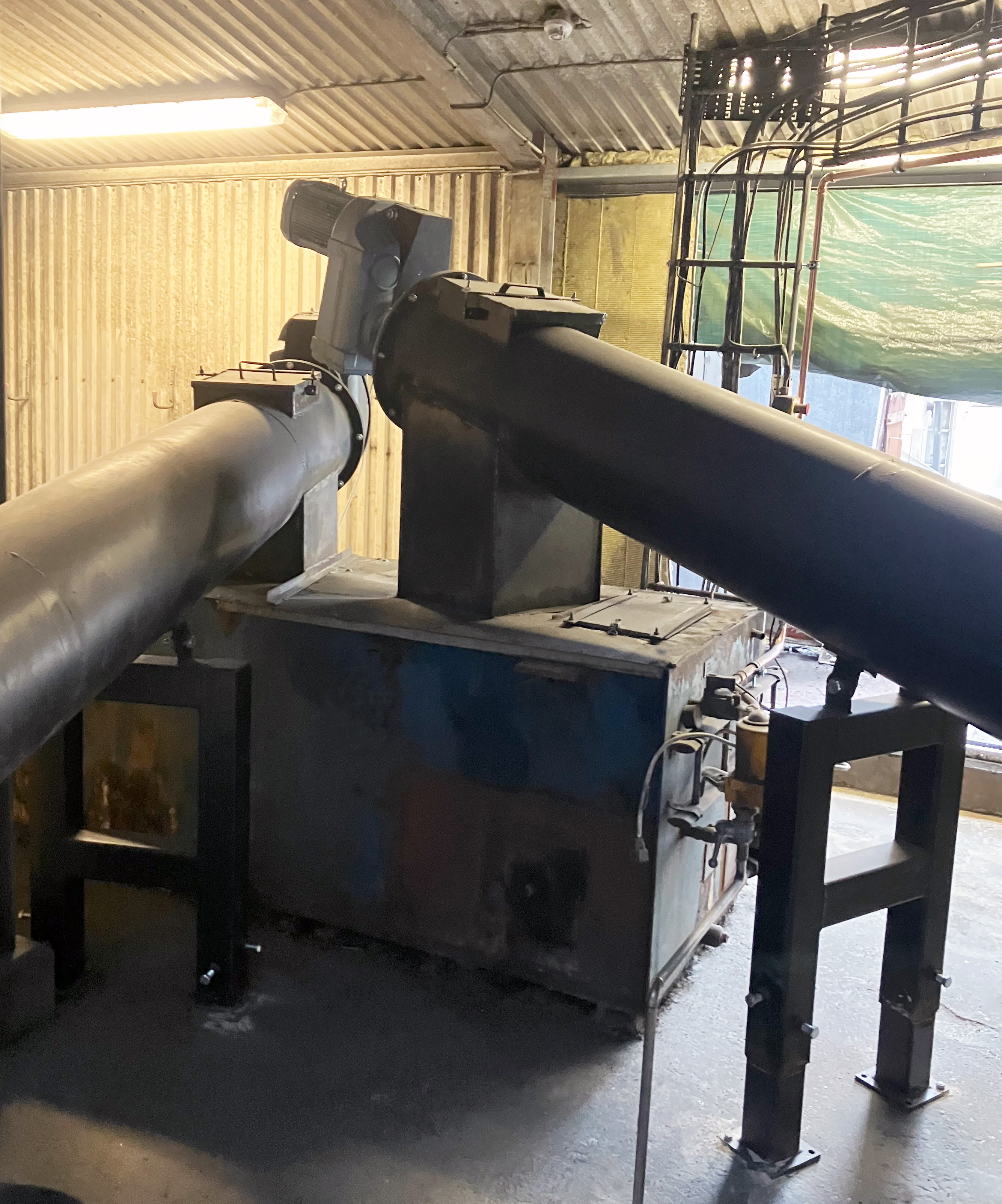 Nya transportskruvar för Emma och Åsa hos Adven